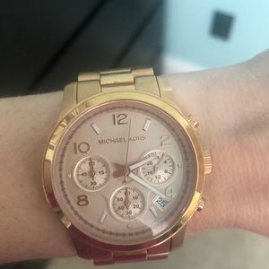 Michael Kors rose gold watch